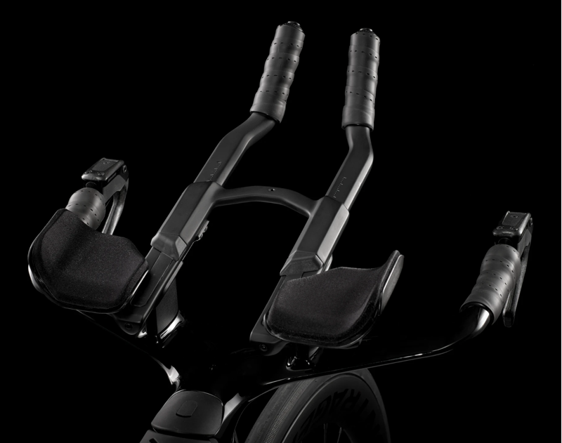 Trek Speed Concept SLR 6 eTap TT Road Bike 2024 in Mulsanne Blue/Black-4